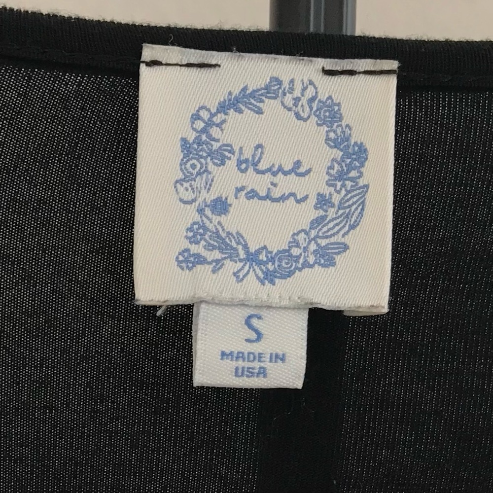 Blue Rain Wrap Top Embroidered Long Sleeves Womens Size Small Black Made USA - Picture 2 of 6